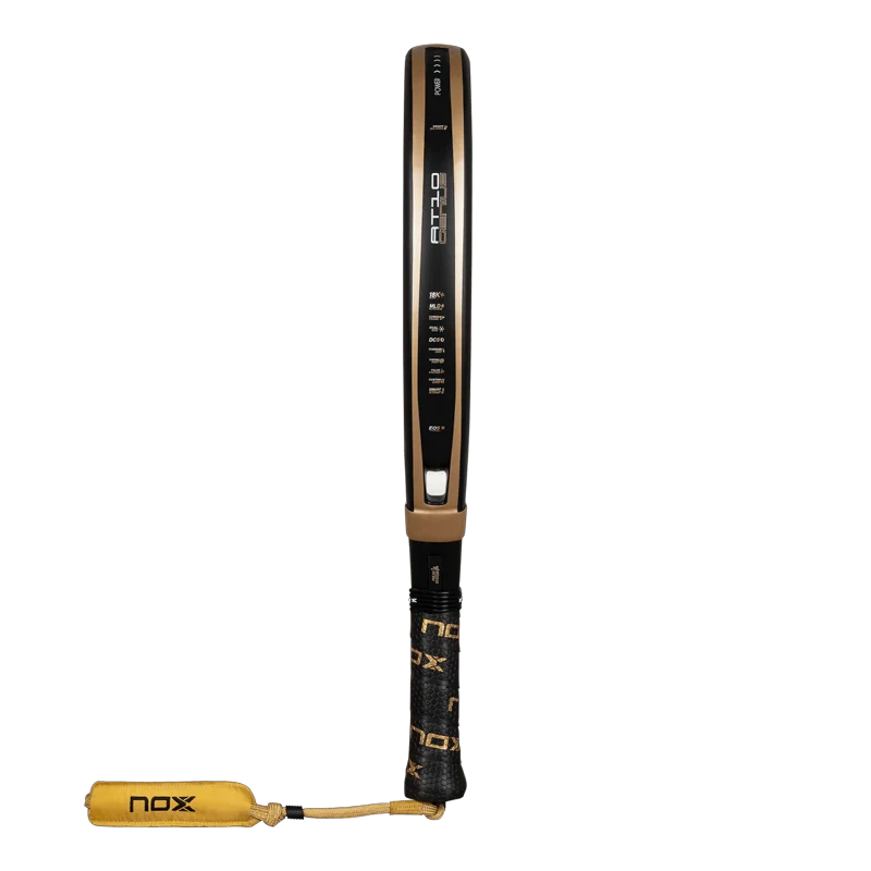Pala NOX AT10 Genius 18K by Agustin Tapia 2026